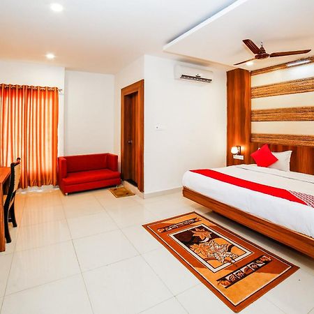 Jhānsi Oyo 35769 Hotel Rishabh מראה חיצוני תמונה