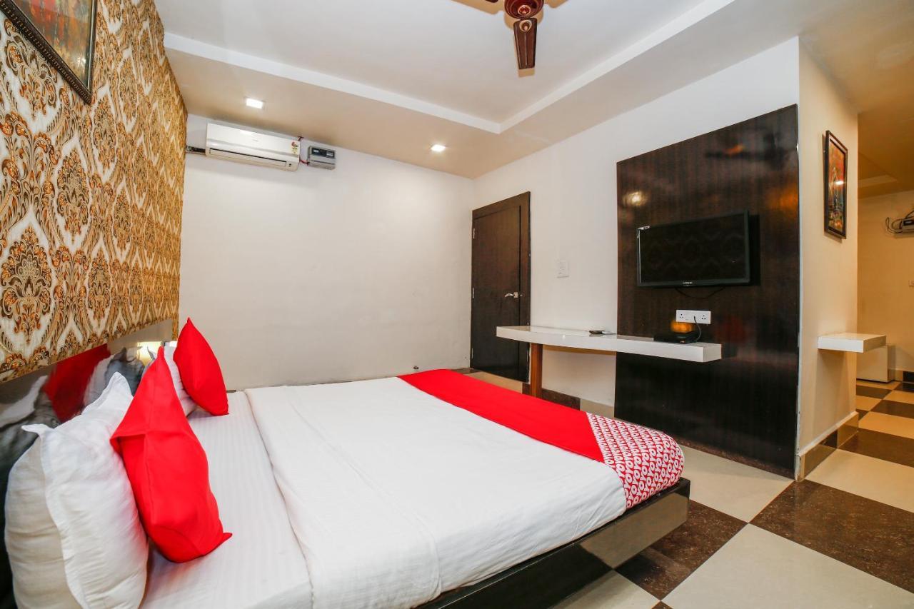 Jhānsi Oyo 35769 Hotel Rishabh מראה חיצוני תמונה